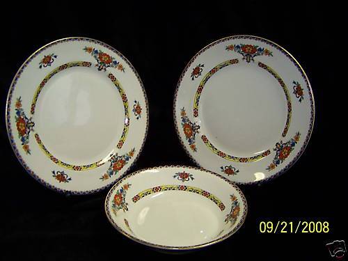 CLEVELAND CHINA VINTAGE DINNERWARE THREE PIECE LOT  