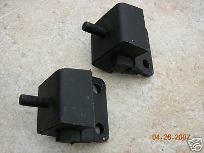 TRIUMPH SPITFIRE HERALD MOTOR MOUNTS ENGINE MOUNTS PAIR MOUNT