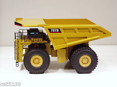 Camión de volquete Caterpillar 797B   1/50   NZG #519   MIB